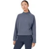 On Running Women's Crew Neck -Active Vibe Shop Small PNG SS21 Crewneck Dark W Pack Shot 1
